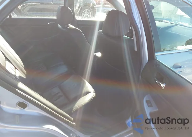 1HGCM66584A026063: 44185656