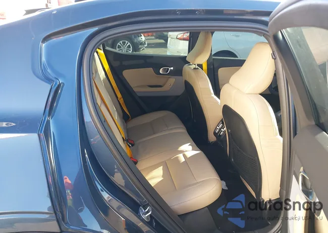 LPSED3KAXNL083758: 44185759