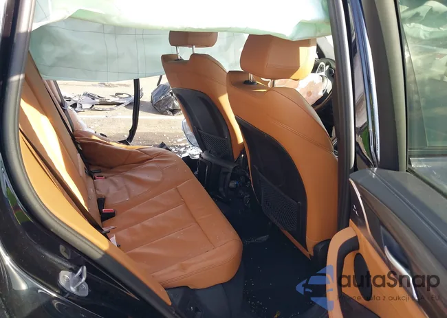 5UXTY9C06M9G84352: 44185904