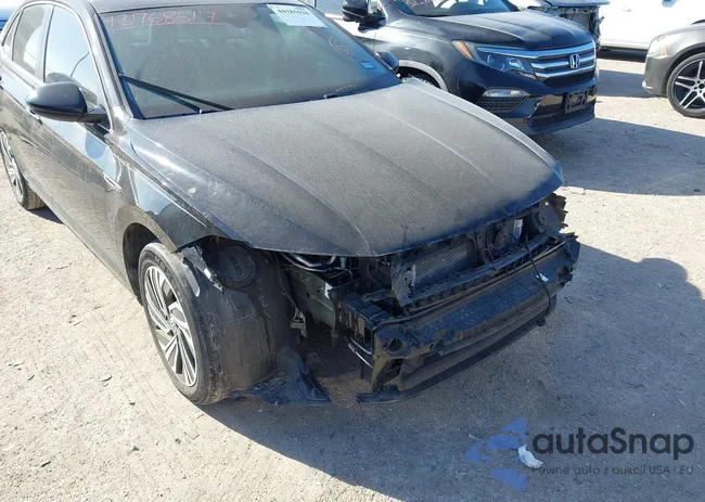 3VWE57BU5MM096286: 44185920