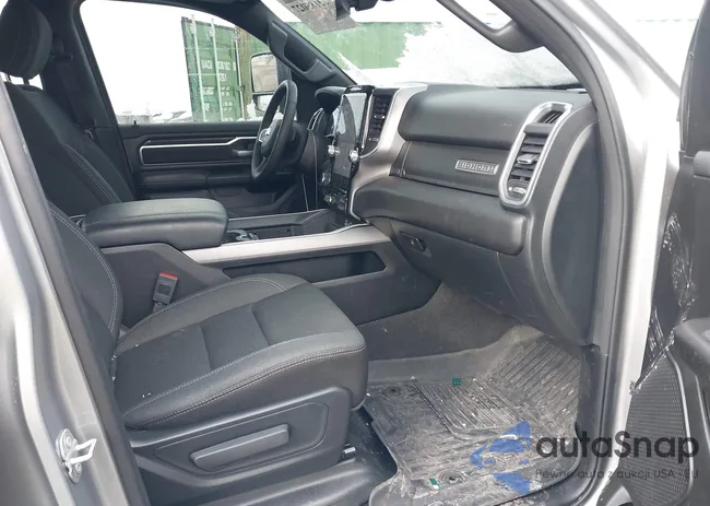 1C6RRFFG4SN576398: 44185027