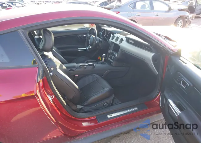 1FA6P8TH7H5227311: 44185034