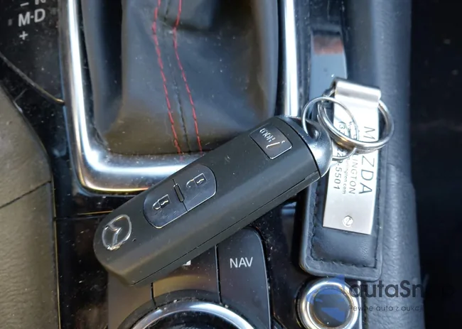 JM1BM1L35E1164080: 44185105