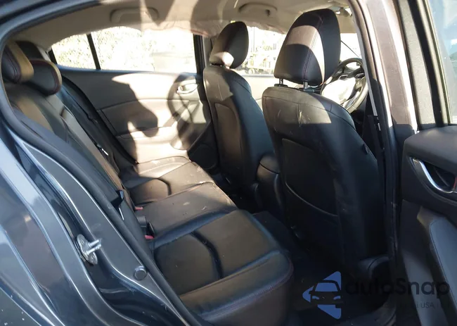 JM1BM1L35E1164080: 44185105