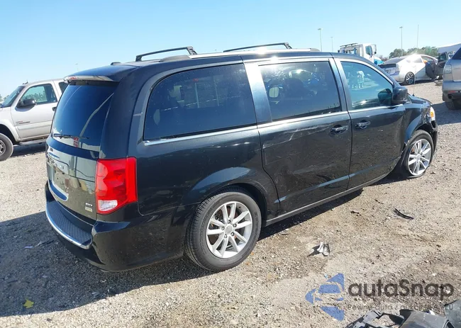 2C4RDGCG3JR311703: 44185107