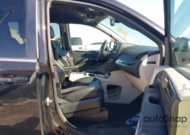 2C4RDGCG3JR311703: 44185107