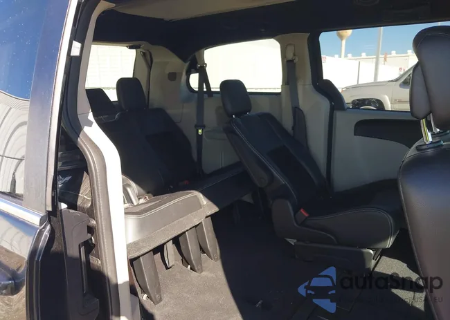 2C4RDGCG3JR311703: 44185107