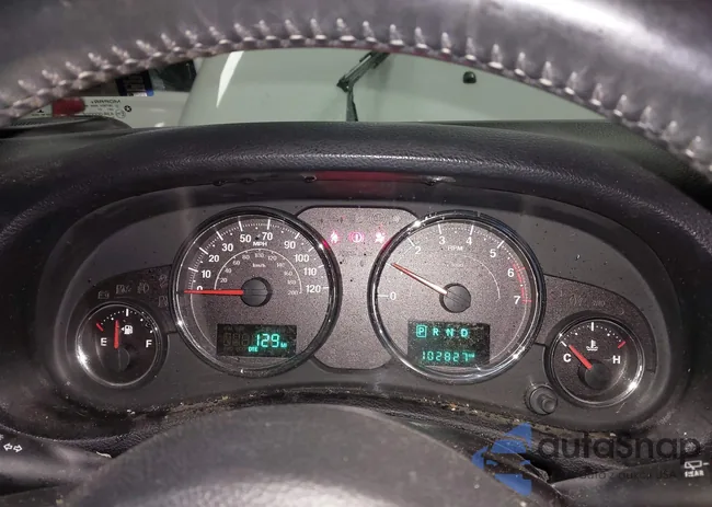 1C4HJWEG2GL213324: 44185154