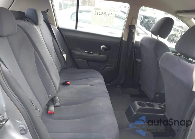 3N1BC13E09L459528: 44185212