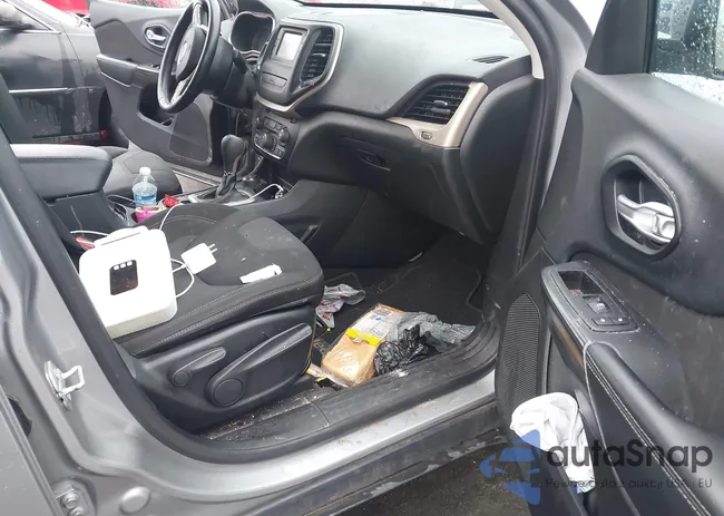 1C4PJMCS9FW659314: 44185214