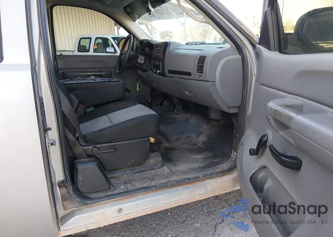 1GTEK19J77Z557107: 44185235