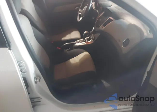 1G1PA5SH0F7137086: 44185250