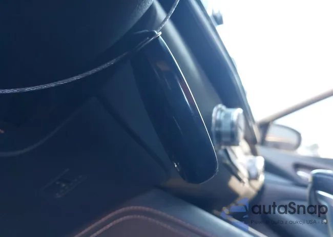 1N4BL4EV0KC163816: 44185268