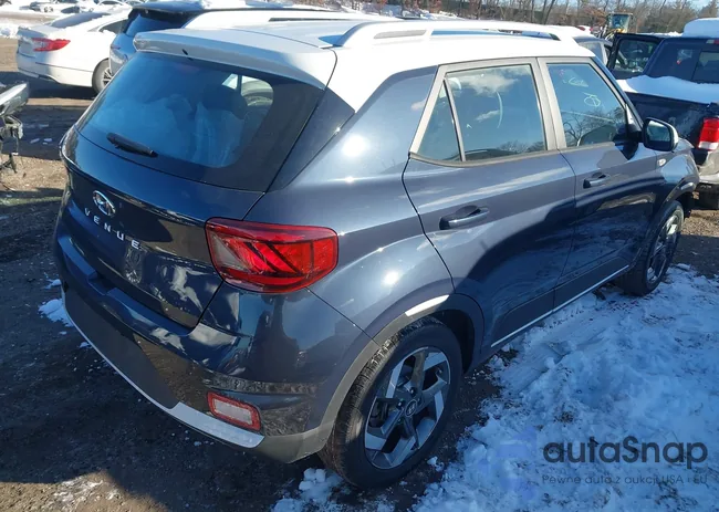 KMHRC8A36MU081716: 44185378