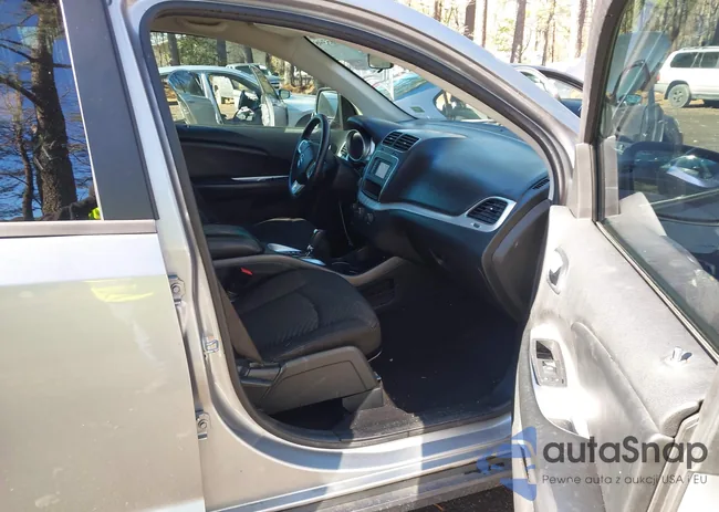 3C4PDCAB7JT216601: 44185398