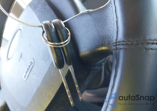 1FTYR10DX8PA82081: 44186476