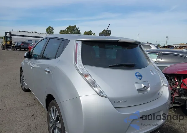 1N4BZ0CP2HC305040: 44186479