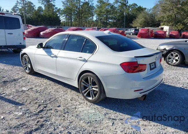 WBA8B9G35HNU56055: 44186560