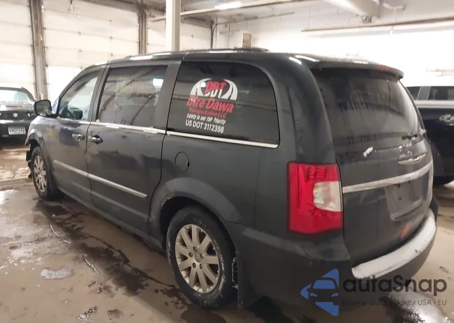 2C4RC1BG1DR604862: 44186638