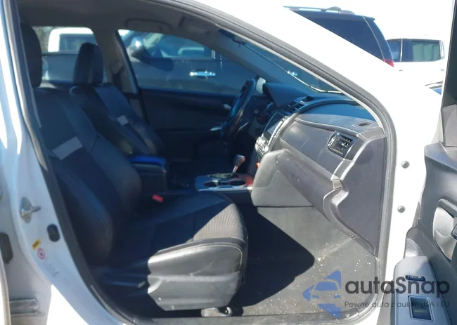 4T1BF1FK6CU202775: 44186657