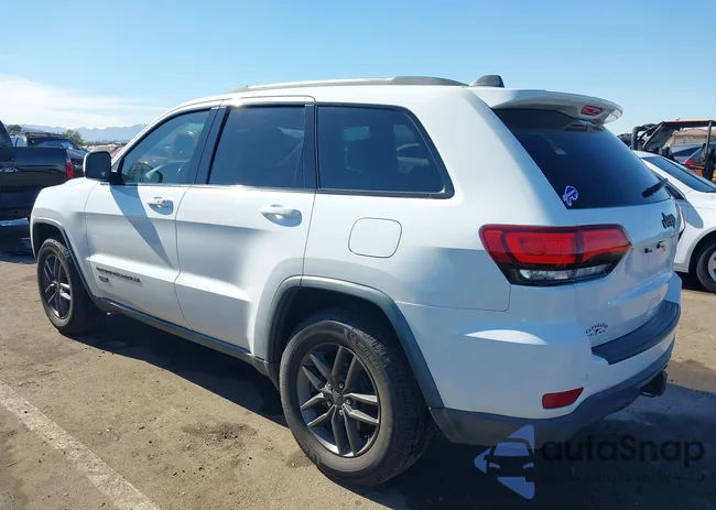 1C4RJEAG0HC674902: 44186658