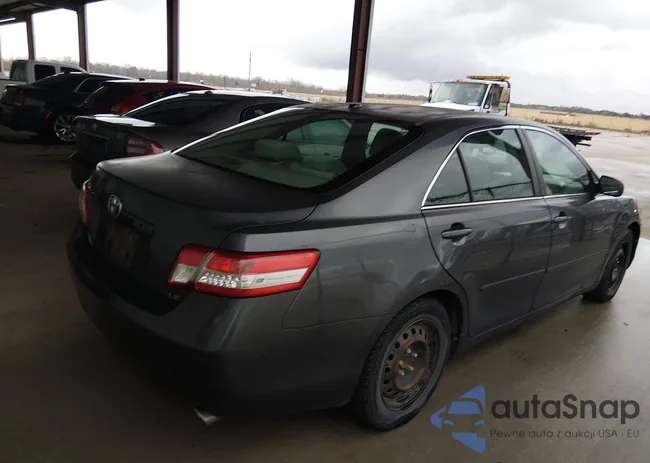 4T1BK3EK2BU624615: 44186676