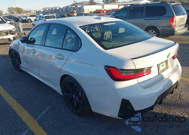 3MW69FF05R8E44081: 44186693