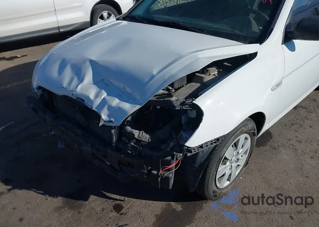 KMHCM3AC5BU194351: 44186705