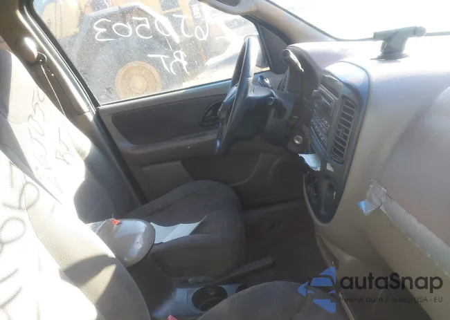 1FMCU04121KB91801: 44186715