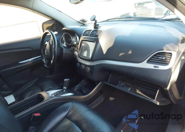 3C4PDCDG6DT598776: 44186724