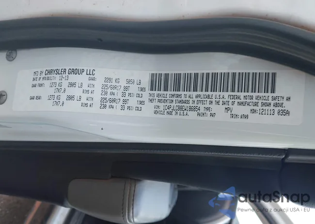 1C4PJLCB8EW186854: 44186825