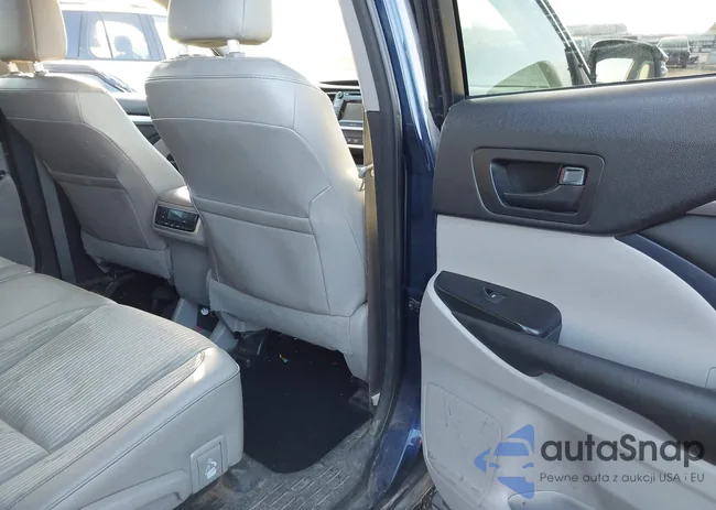 5TDBKRFHXFS200247: 44186827