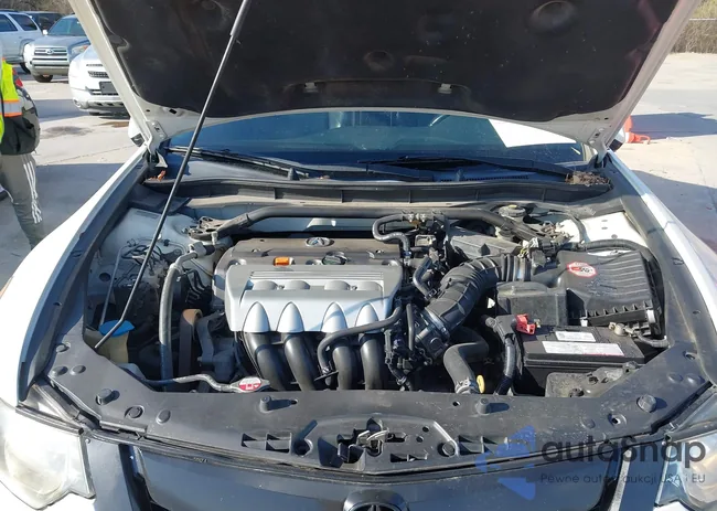 JH4CU2F65AC028349: 44186954