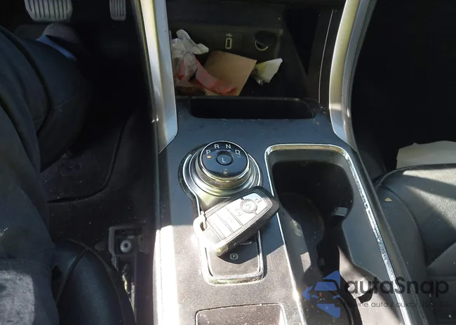 3FA6P0LU7HR163539: 44186982