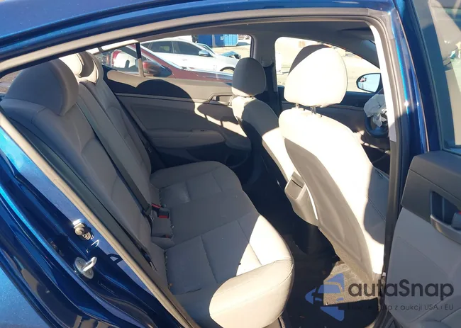 5NPD84LFXHH119819: 44186984