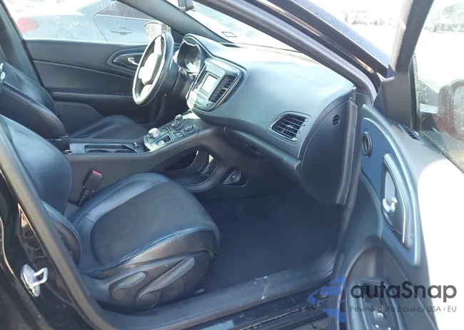 1C3CCCBG6FN517819: 44186034