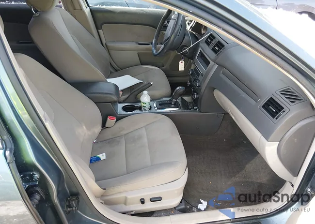 3FADP0L3XCR447447: 44186076