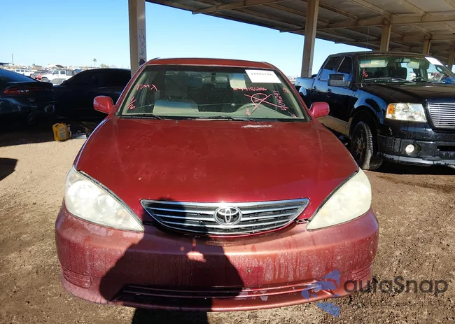 4T1BE32K55U404241: 44186286