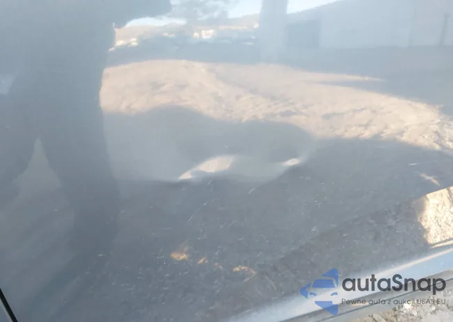 KNDPB3A26C7290329: 44186312