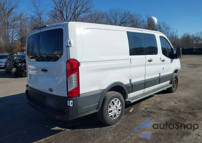 1FTYR1ZM9KKB00495: 44186341