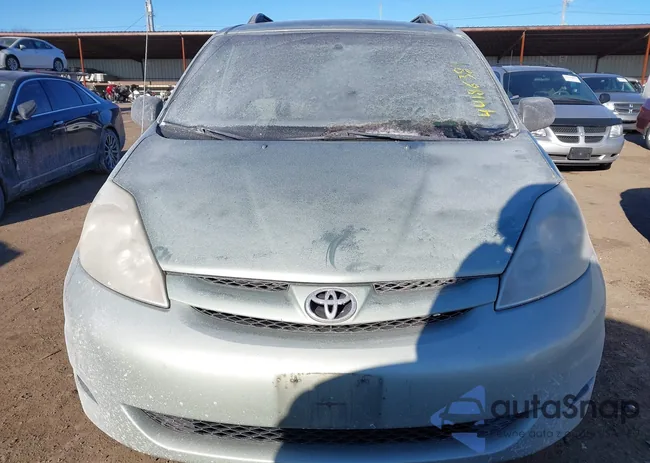 5TDKK4CC8AS325297: 44186381