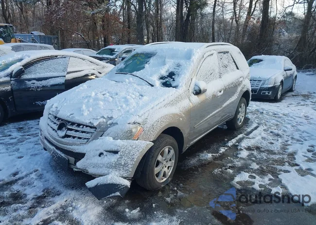 4JGBB86E86A025313: 44187446