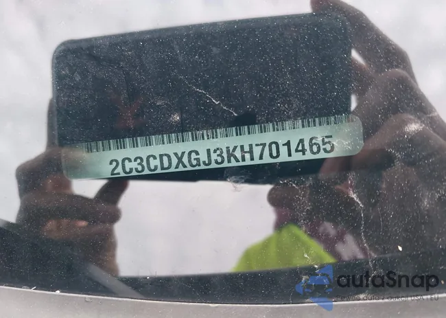 2C3CDXGJ3KH701465: 44187481