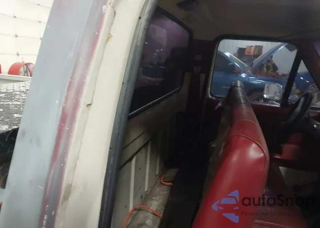 1FTDF15Y0LKA92868: 44187544