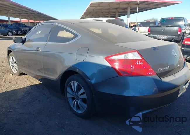 1HGCS12749A022549: 44187581