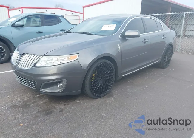 1LNHL9DR7CG805010: 44187622