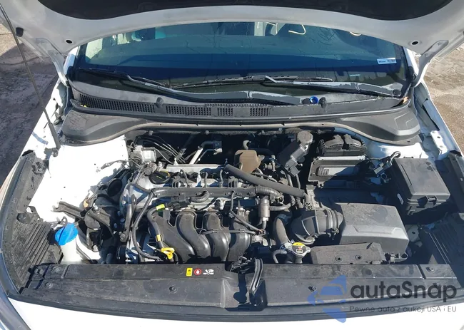 3KPC24A37JE032671: 44187623