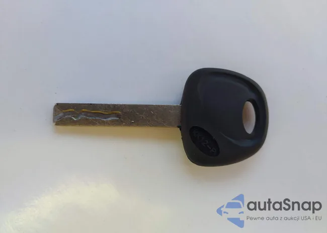 3KPC24A37JE032671: 44187623