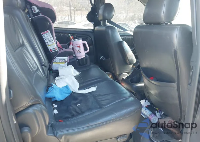 5TBET34136S525778: 44187633