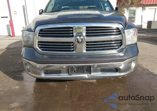 1C6RR6LT1FS506270: 44187637